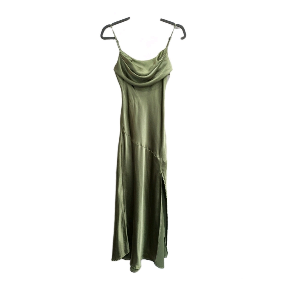 Hello Molly Olive Green Midi Dress